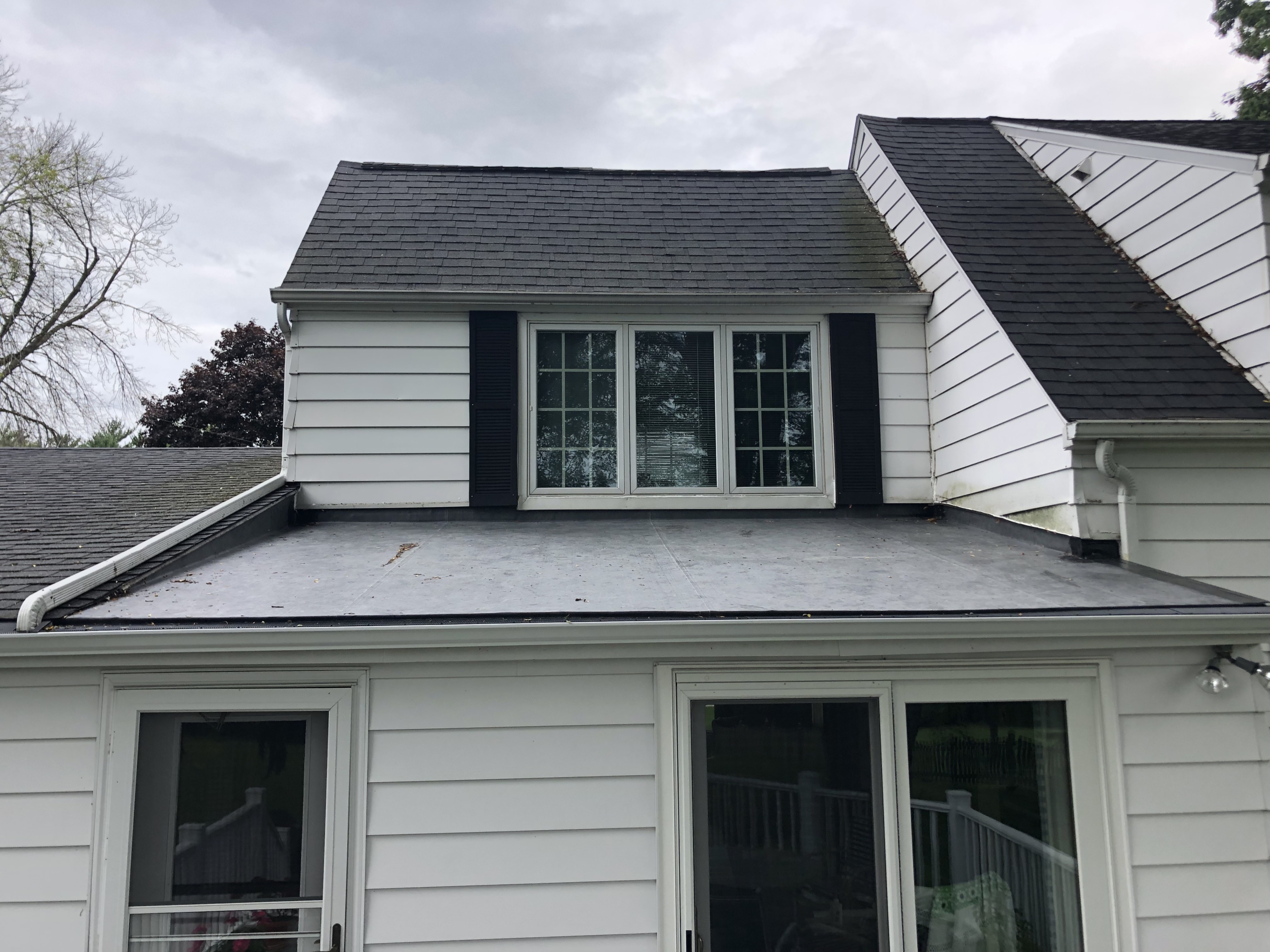 Wisconsin Roofing LLC | Flat Deck | Elm Grove