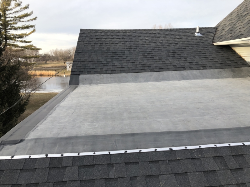 Wisconsin Roofing LLC | Kiel WI | CertainTeed Shingle Moire Black | 60 ...